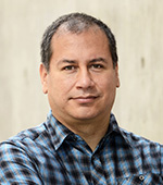 Carlos González