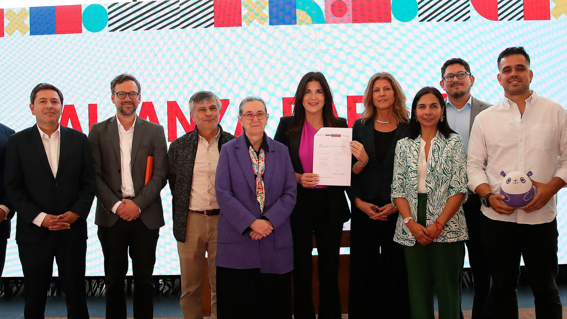 CEPPE UC se suma a alianza por el Bienestar Digital Infantil